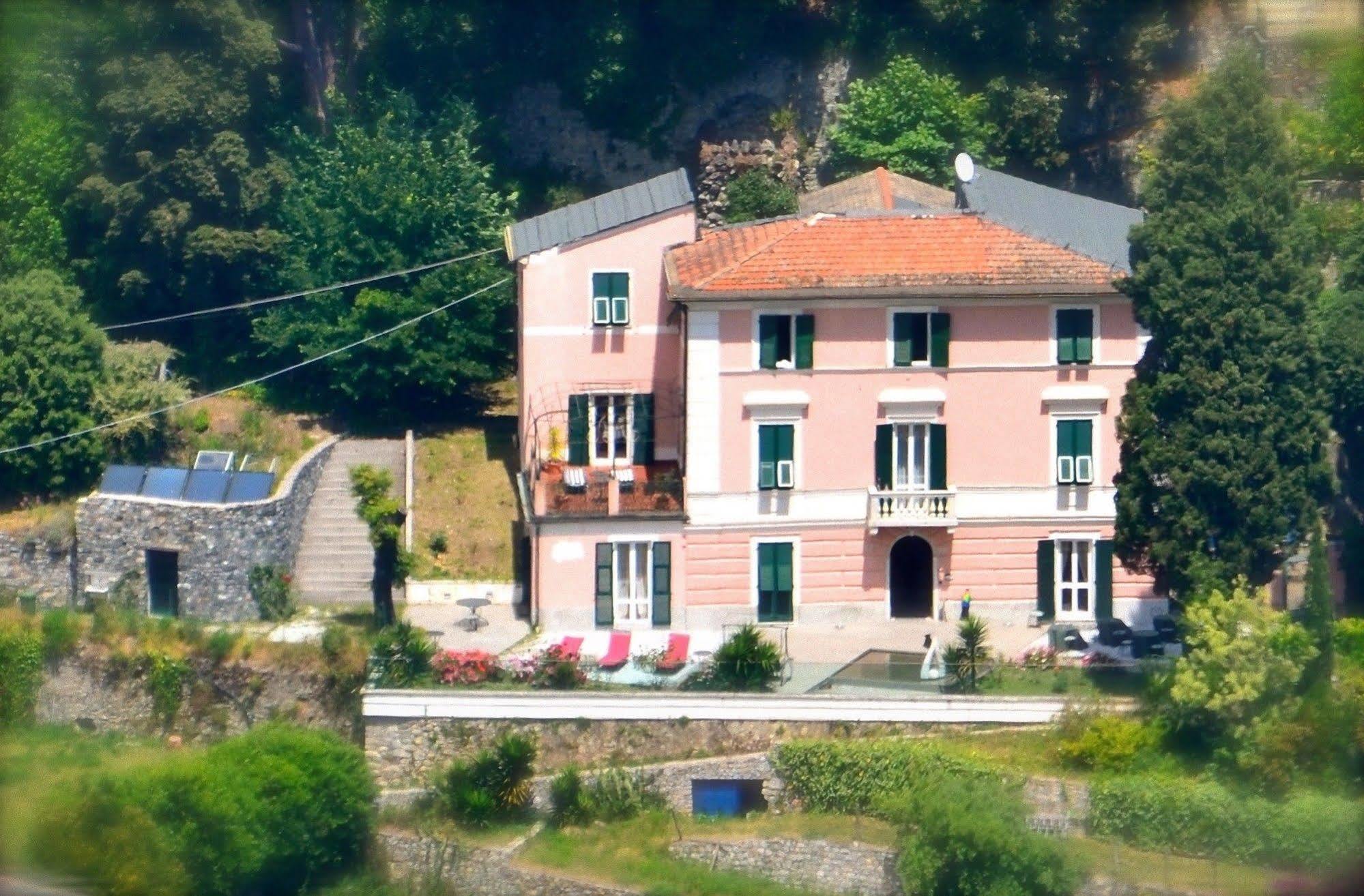 Villa Accini Монтероссо-аль-Маре Экстерьер фото