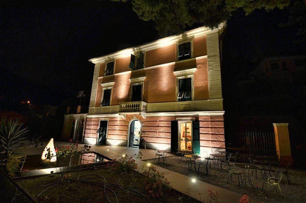 Villa Accini Монтероссо-аль-Маре Экстерьер фото